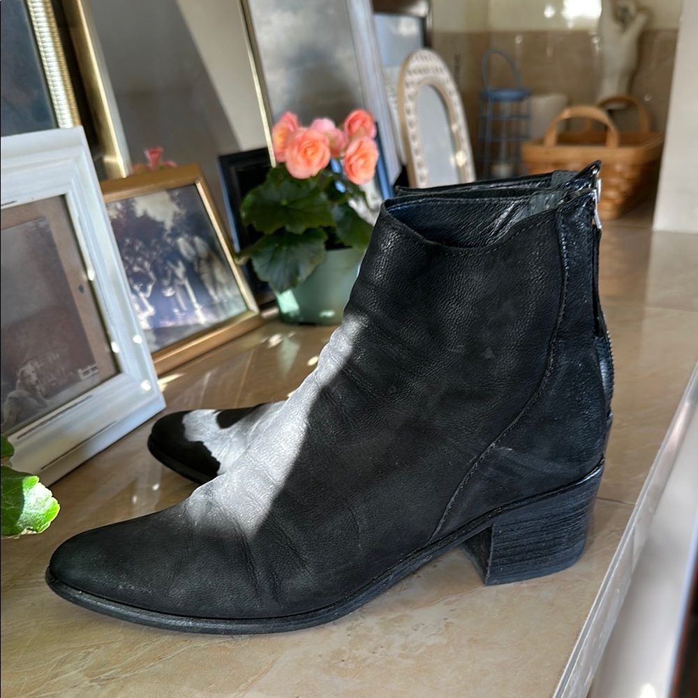 Dolce Vita Black Boots